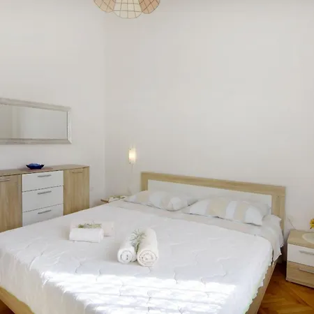 Einfache 2-zimmer-wohnung In Meeresnaehe דירה *